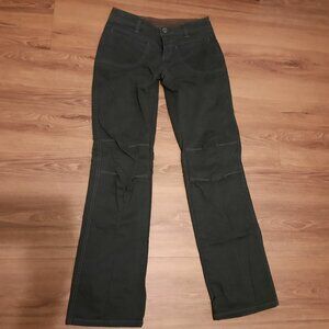 Kuhl Womens straight Pants Size 6x32